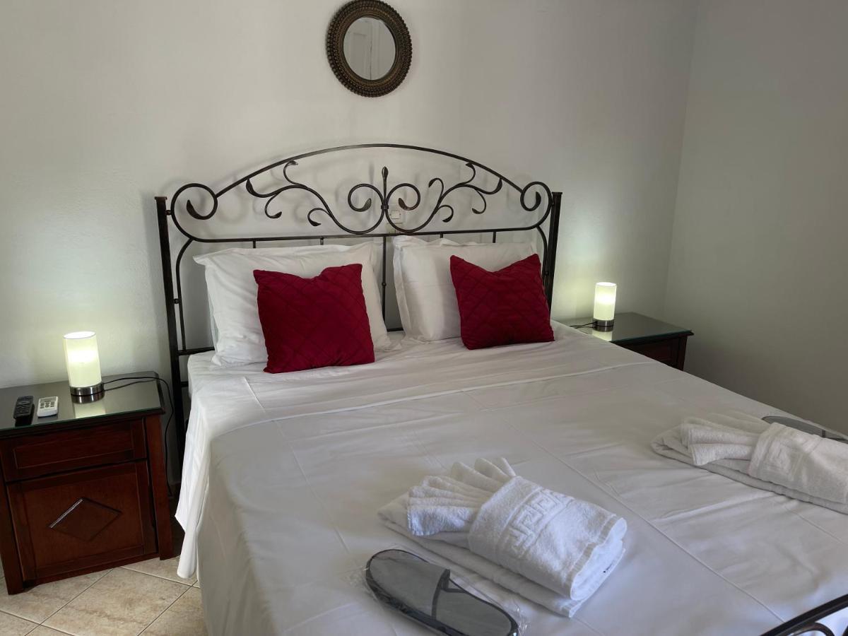 Venikouas Hotel Platis Gialos  외부 사진